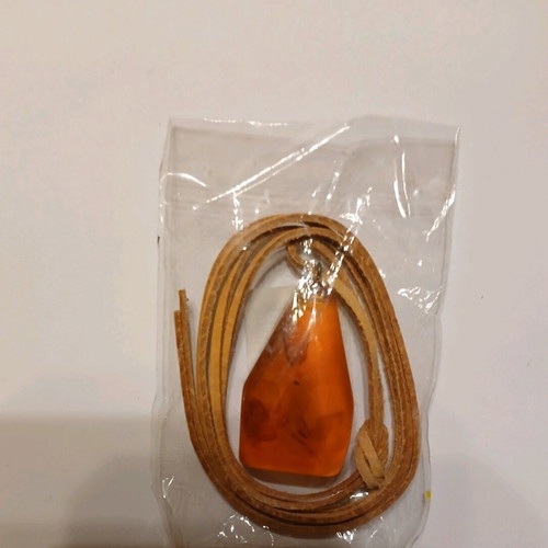 Necklace with artificial amber new