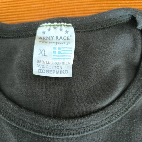 Army Race military thermal shirt like new