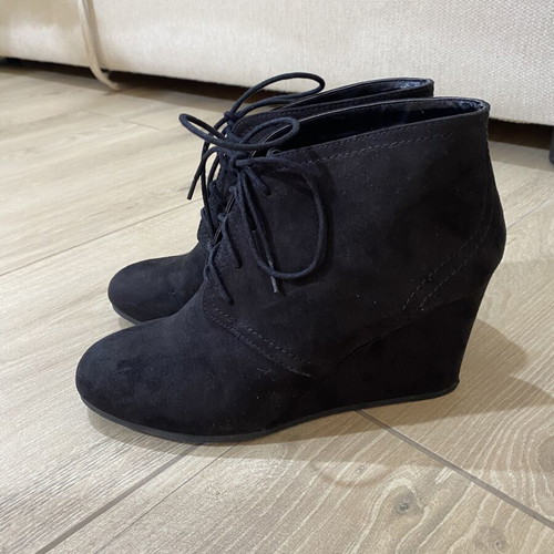 Black suede ankle boots, size 39