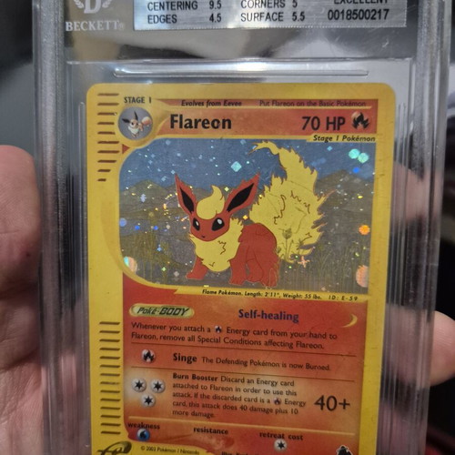 Flareon Skyridge Holo Swirl BGS 5 Pokemon card