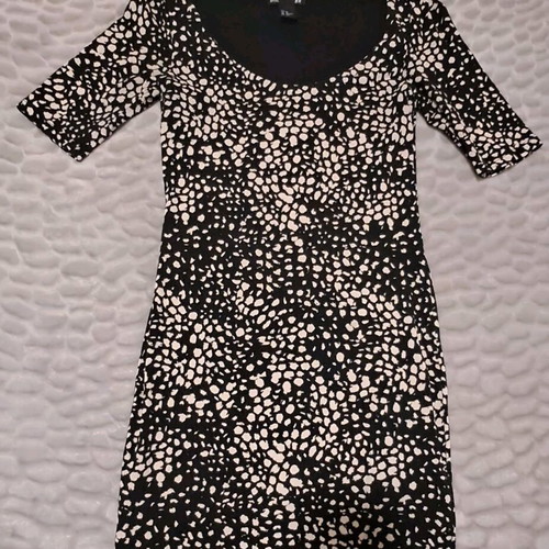H&M Mini Dress Like New With Short Sleeve