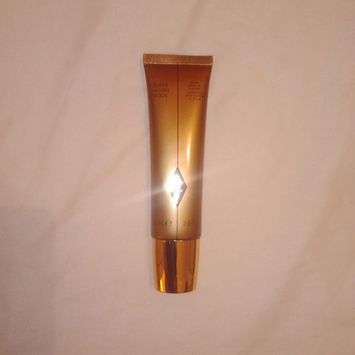 The Perfect Summer Set with Lierac Sunissime Oil and Charlotte Tilbury Contouring Body