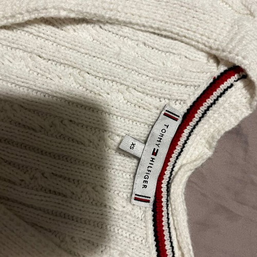 Tommy Hilfiger knitted sweater like new, size XS, white cotton