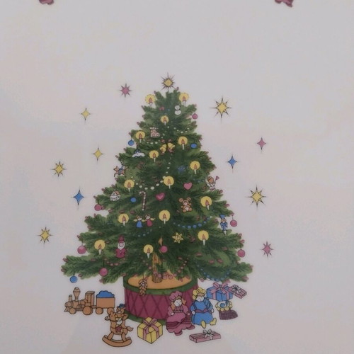 Christmas cake stand with foot, Ionia