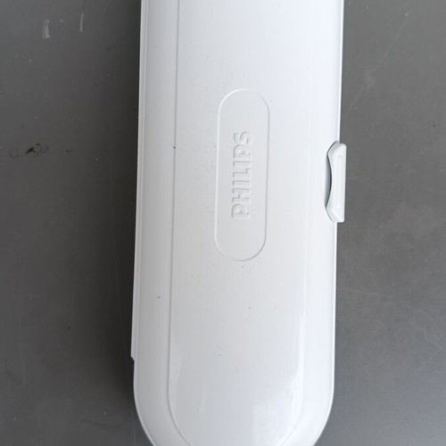 Philips Sonicare HealthyWhite HX6730 electric toothbrush like new with charger and travel case