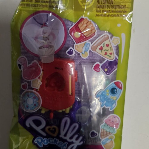 Polly Pocket Tiny Takeaways new