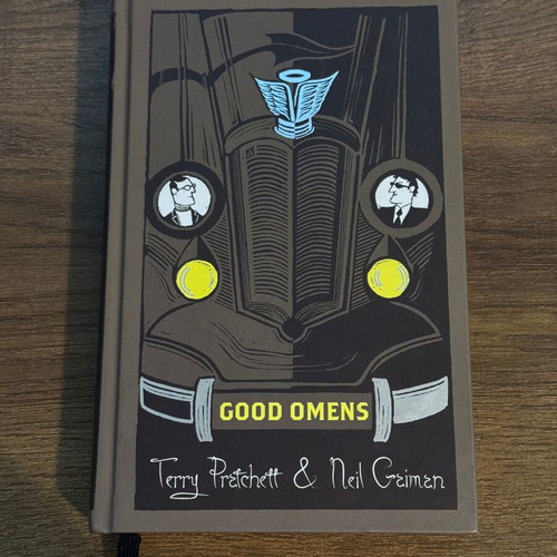Good Omens Hardcover Edition like new with bookmark