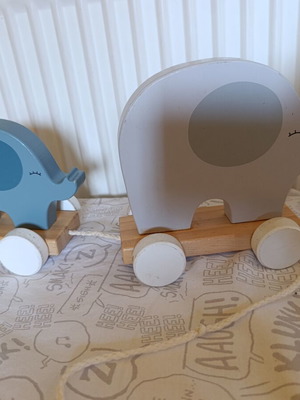 Wooden toy like new, minimally played