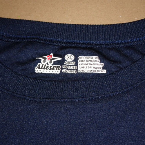 Hellas Softball T-Shirt Extra Large like new