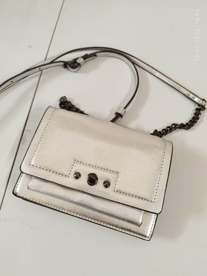 Silver metallic structured shoulder bag with chain and leather detail new