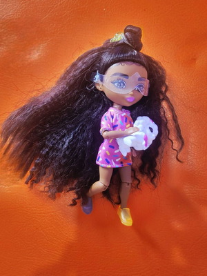 Mini Bratz Doll like new