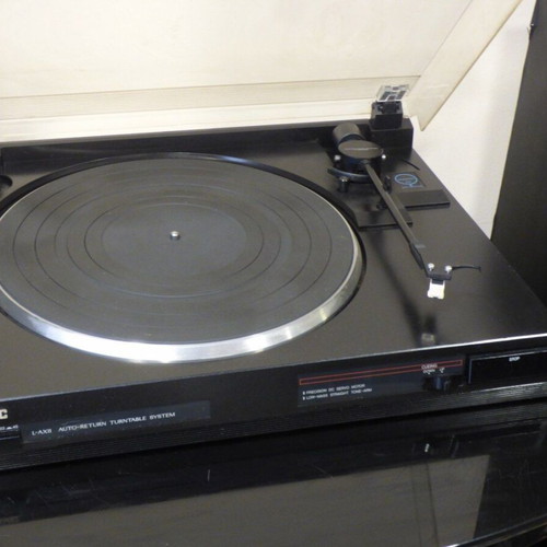 JVC L-AX11 turntable with Audio-Technica AT-3600 cartridge