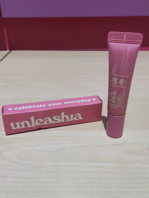 Unleashia Sunset Dazzle Gloss Balm 10g καινούργιο