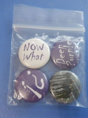 Επίσημες κονκάρδες Deep Purple Now What!?, πακέτο 4