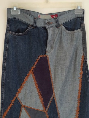Guess denim skirt small like new, blue and brown