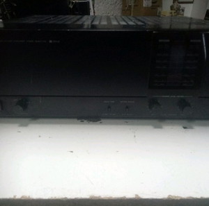 ενισχυτής Kenwood