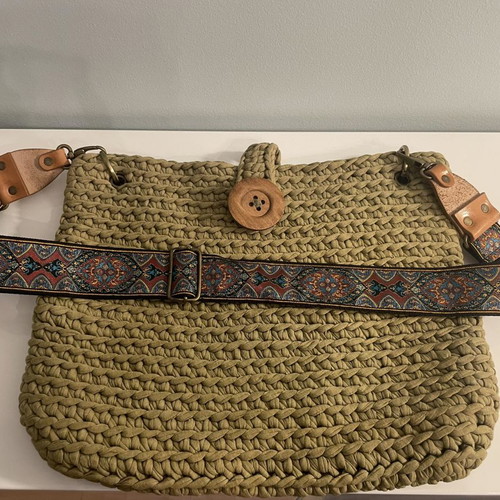 Handmade bag used, shoulder type