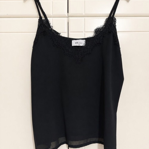 BSB Collection black top size 38 like new with lace detail