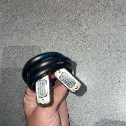 VGA cable unused