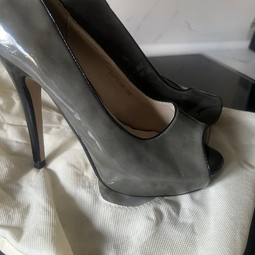 Pumps gray dark size 38 like new