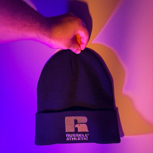 Russel Athletic x Pull And Bear beanie like new, unisex, black