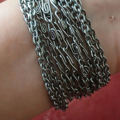 Bracelet Lisner 18 cm like new, good material