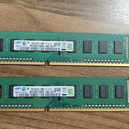 Samsung M378B5773DH0-CK0 DDR3 4GB RAM used, 2x2GB modules