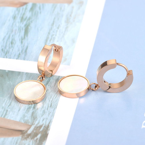 Stainless steel earrings pearly new