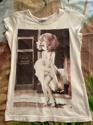 Pinko kids t-shirt white with Marilyn Monroe print and strass, used