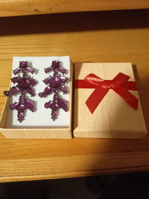 Earrings new purple with fake diamonds 6 cm length