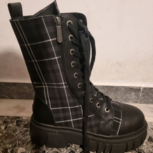 Killstar boots No.43 new, black plaid