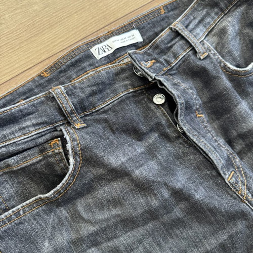 Zara men's ripped jeans dark grey like new, XXL