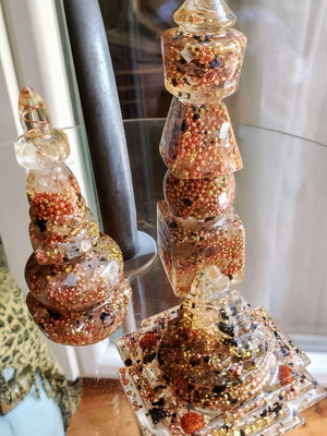Therapeutic orgonites like new