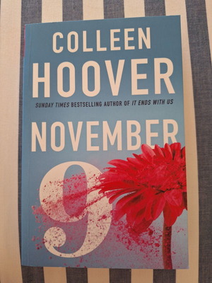 November 9 by Colleen Hoover new, English language book
