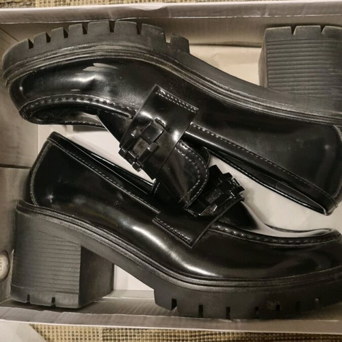 Exe leather shoes like new, size 41