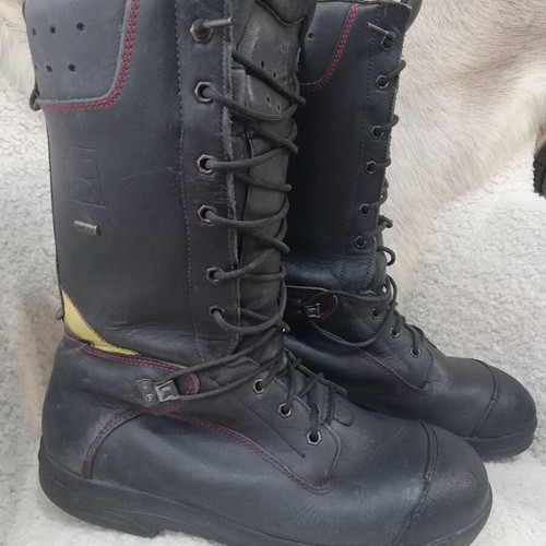 Firefighter leather boots used, GoreTex, men's size 44, black