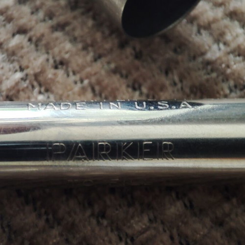 Vintage Parker 21 fountain pen with Pelikan 4001 ink