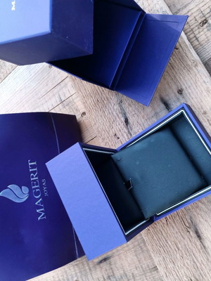 Magerit jewelry box