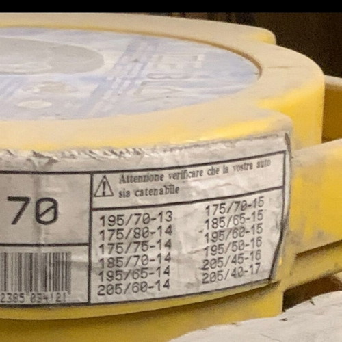Snow Chains made in Italy like new, fits 13-17 inch rims