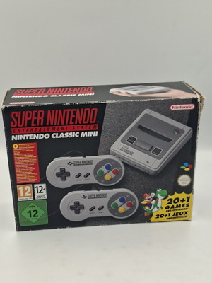 Super Nintendo Classic Mini console boxed