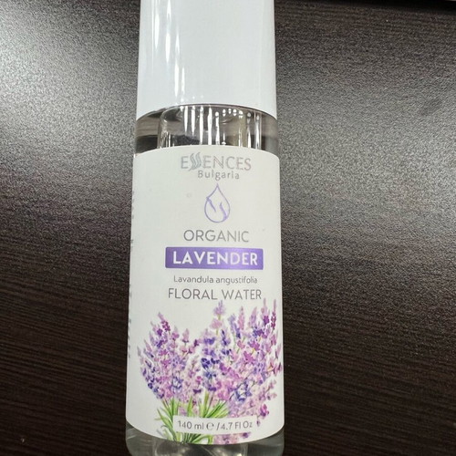 Floral water face mist new with lavender scent
