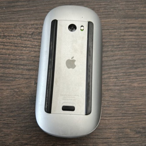 Πληκτρολόγιο και ποντίκι Apple σαν καινούργιο