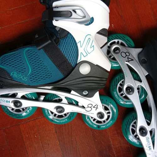 Inlines rollers skate Alexis 84 skates new