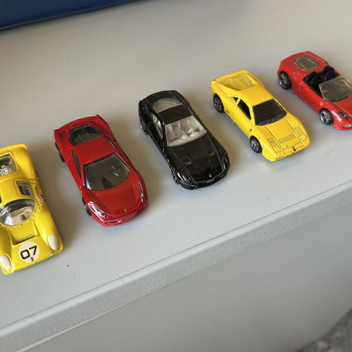 Hot Wheels Ferrari toy cars set