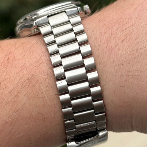 Seiko 5 Men's Used Steel Automatic Watch Blue