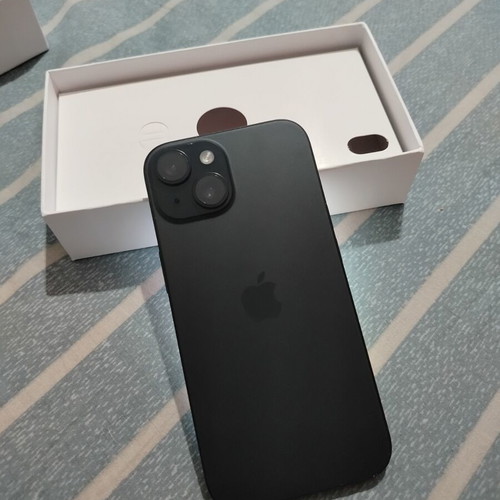 Apple iPhone 15 128GB, gray, dual SIM, 20+ MP camera