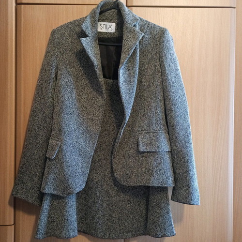 Suit with skirt size S