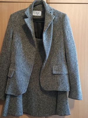 Suit with skirt size S
