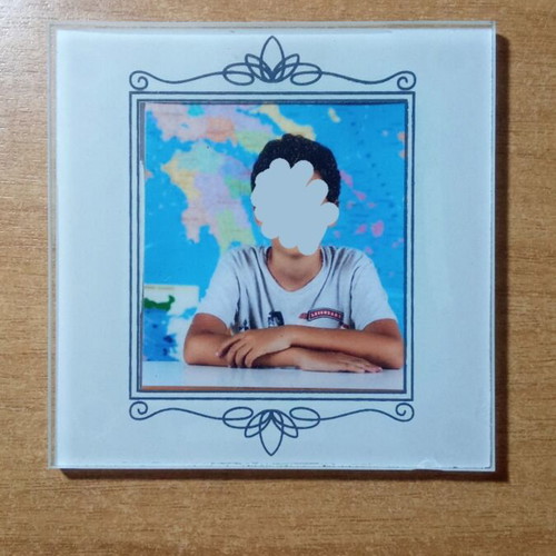 Photo frame for small photos glass new