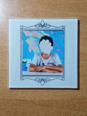 Photo frame for small photos glass new